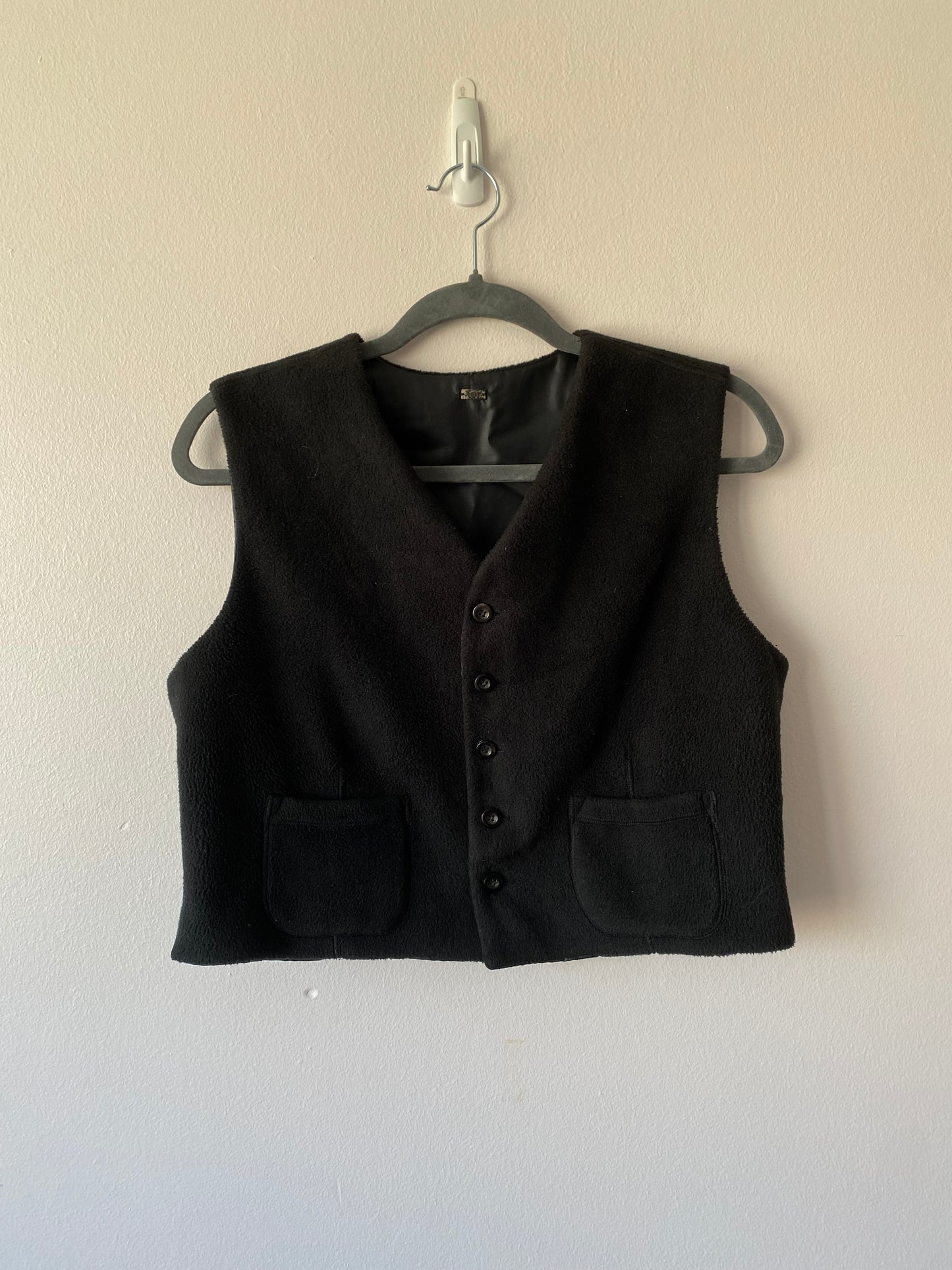 Black Fleece Vest