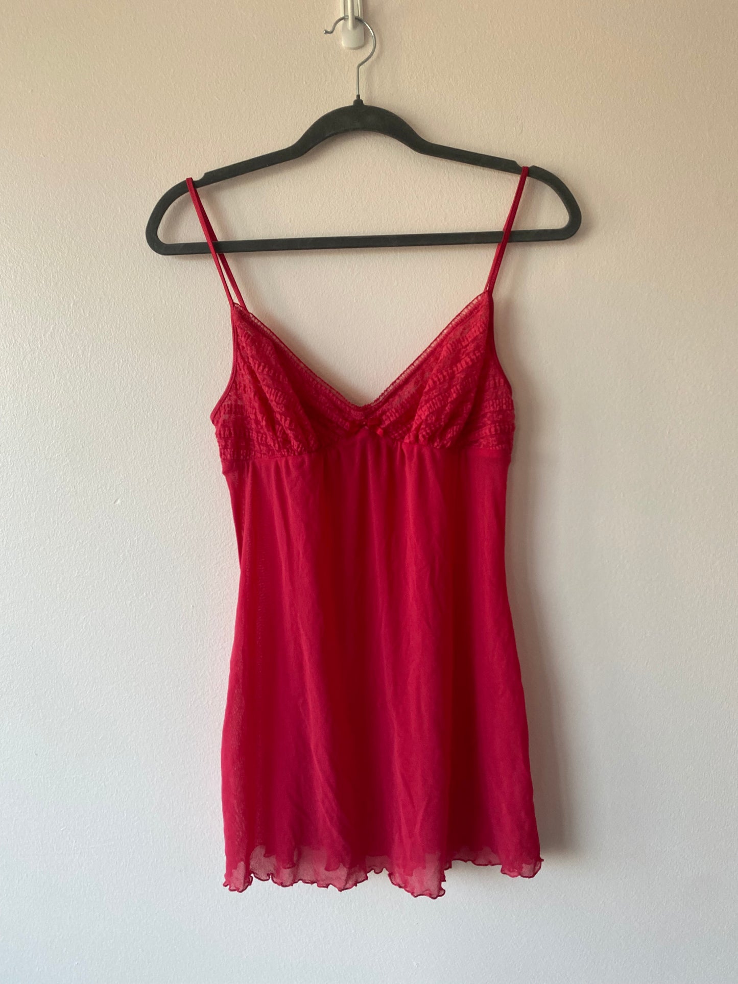 VS Red Sheer Slip